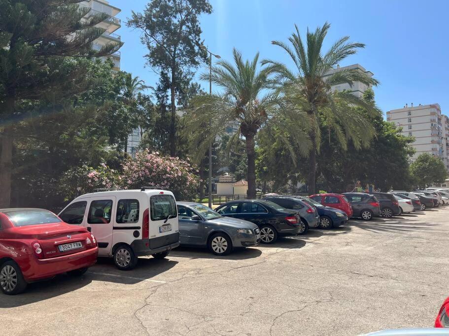 Apartamento Ginebra Torre Del Mar Exteriör bild