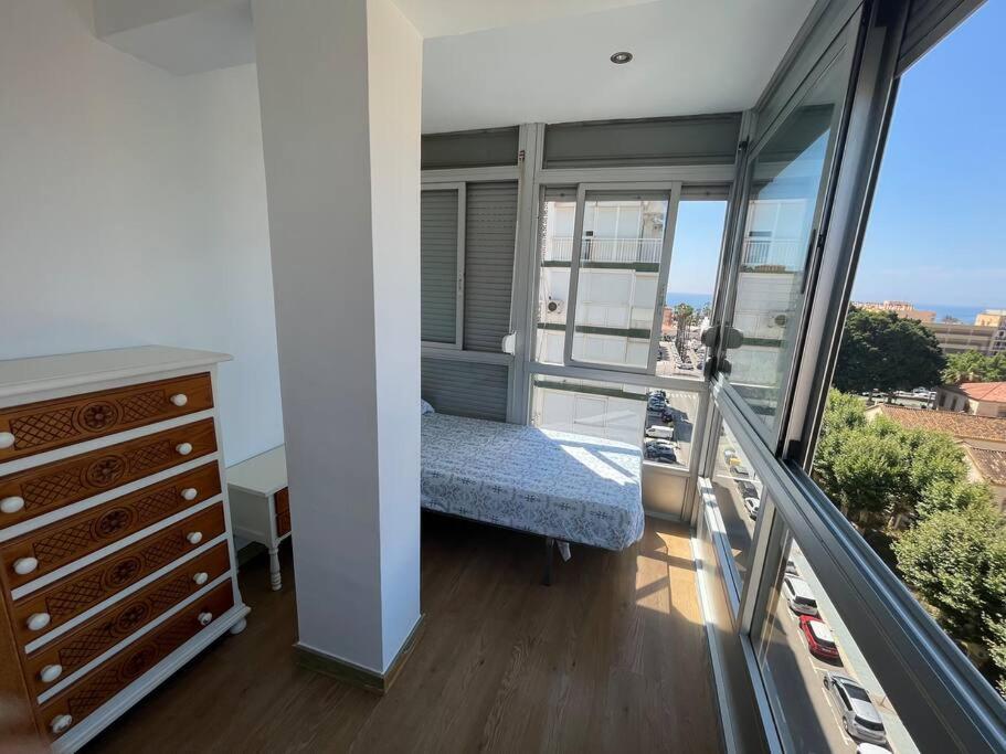 Apartamento Ginebra Torre Del Mar Exteriör bild